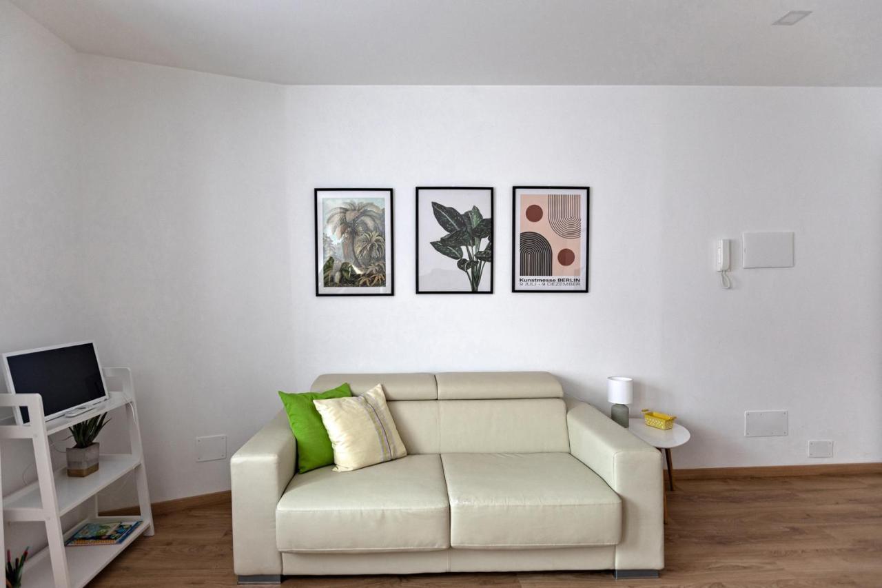 Apartamento Casa Amelia Domodossola Exterior foto